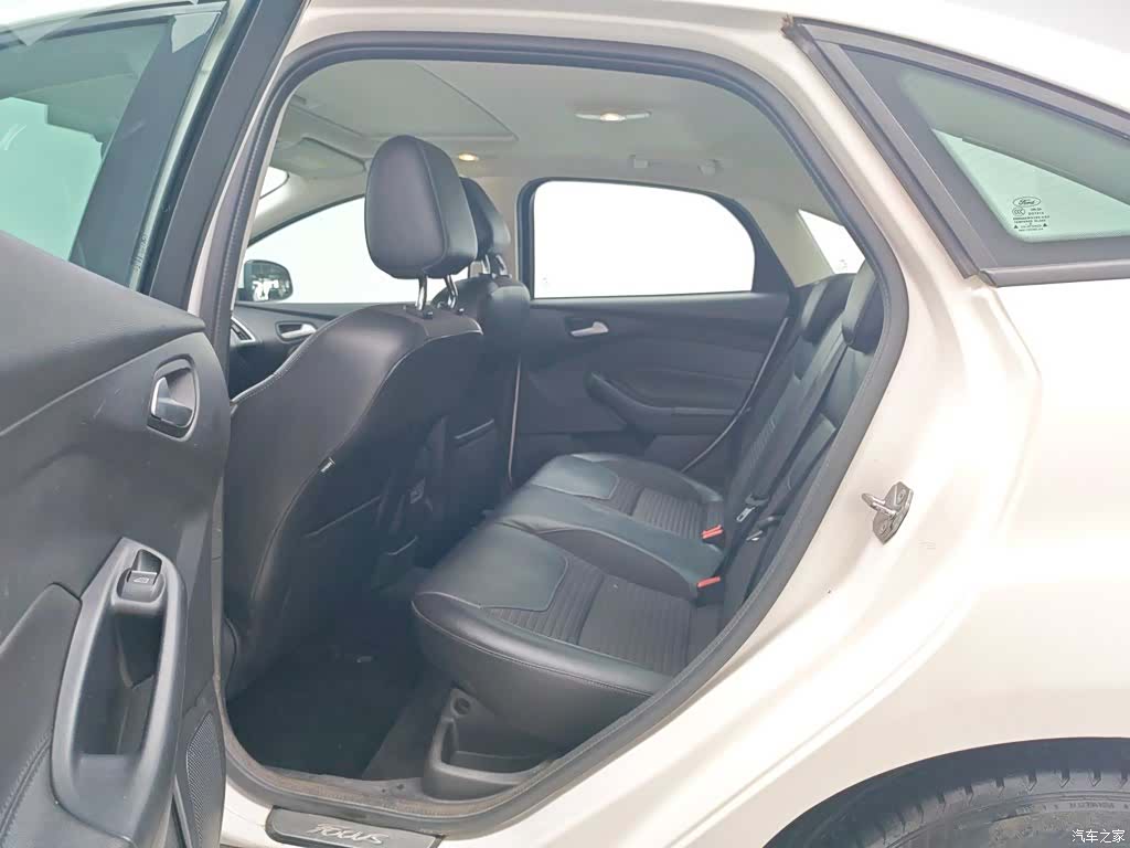 Ford Focus, 2016 15
