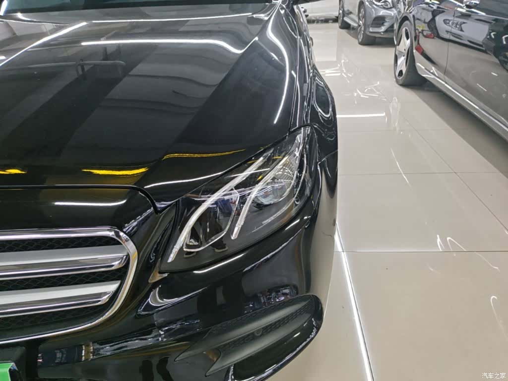Mercedes-Benz E-Class, 2017 24