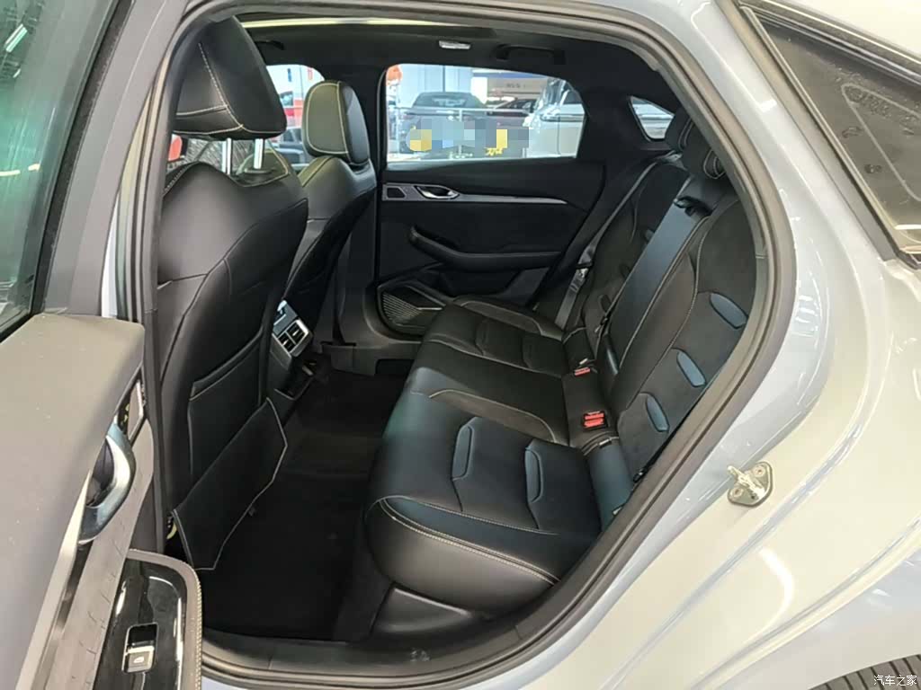 Geely Preface, 2023 17