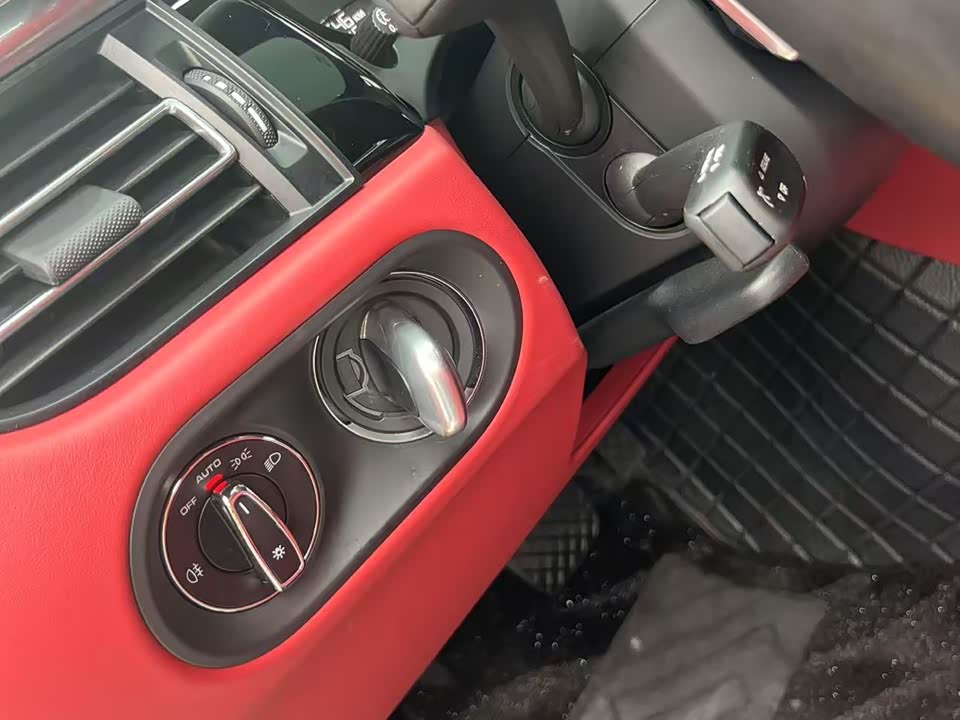 Porsche Macan Porsche Macan