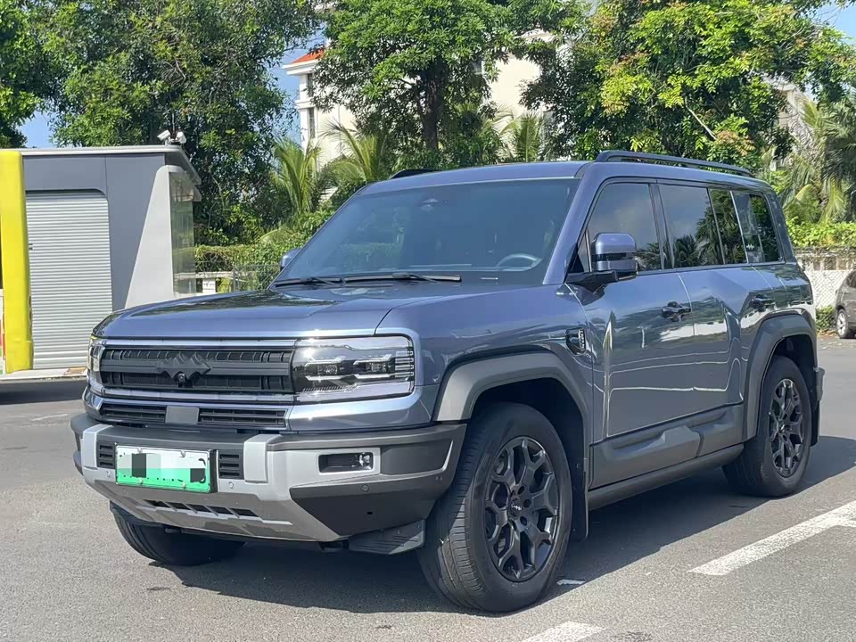 BYD Leopard 5 BYD Leopard 5