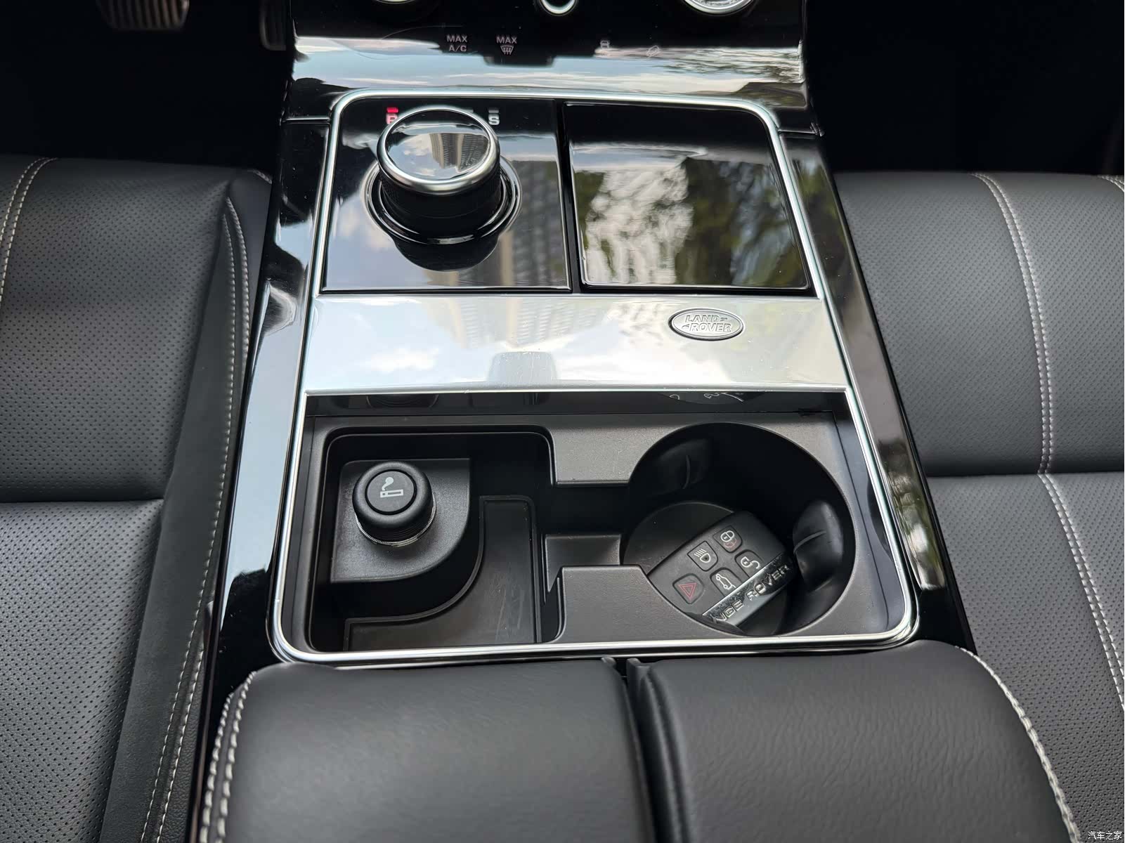Land Rover Range Rover, 2019 15