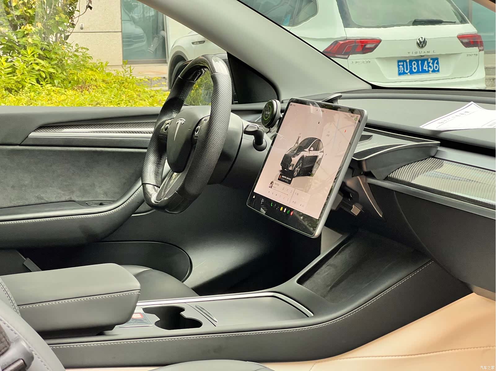 Tesla Model Y, 2023 12