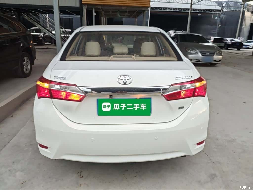 Toyota Corolla, 2015 4