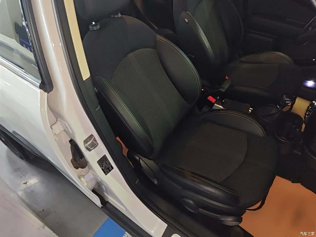 Mini Countryman, 2015 25
