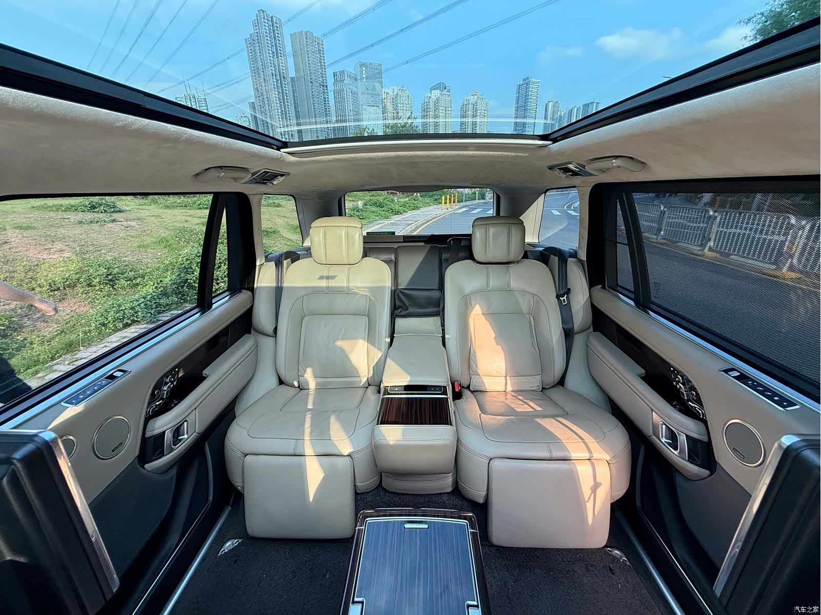 Land Rover Range Rover, 2019 10
