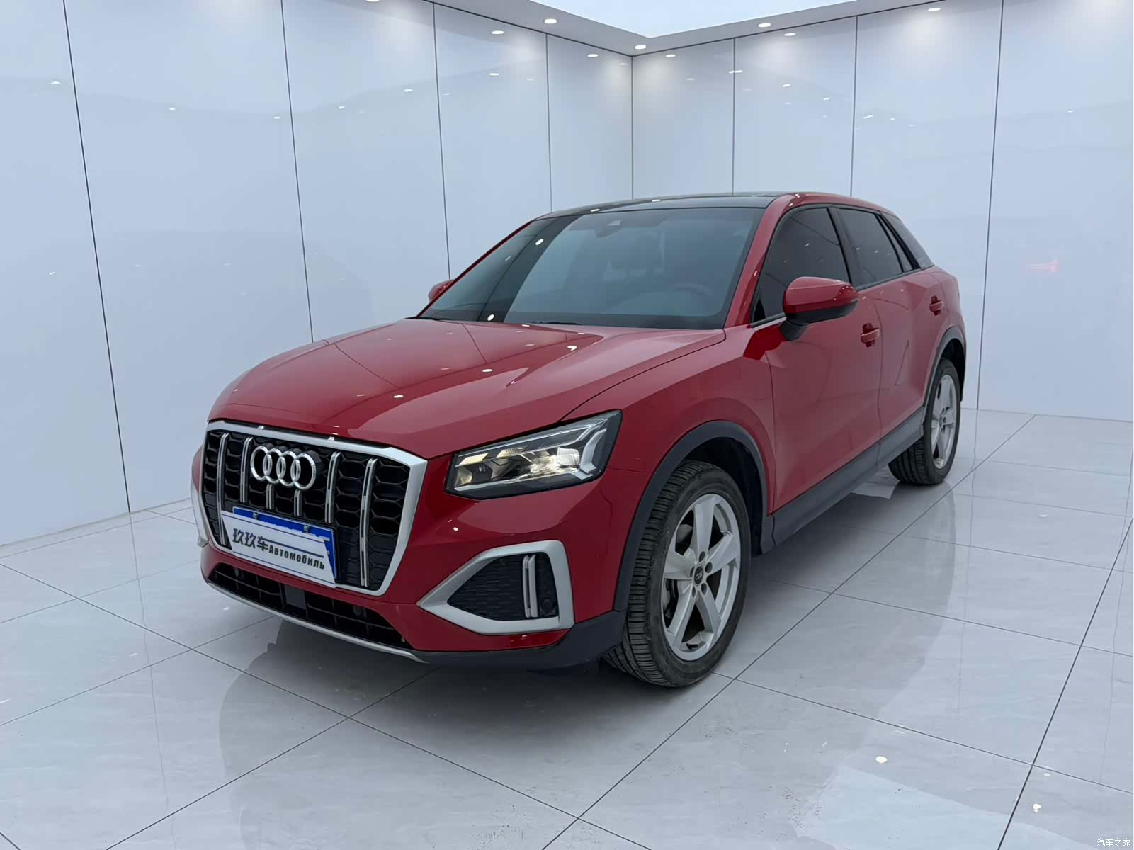 Audi Q2L, 2022 1
