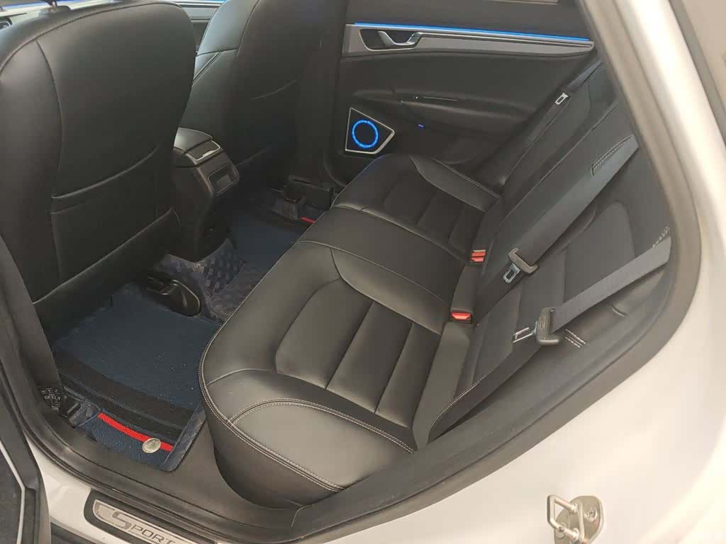 Geely Emgrand, 2019 18