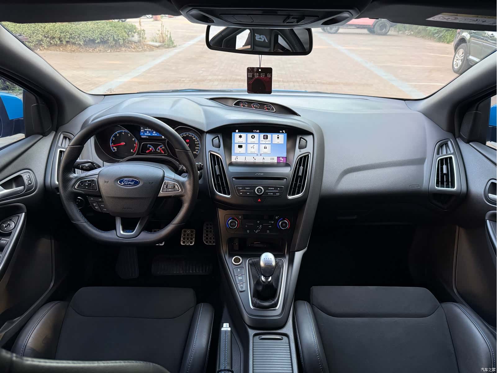 Ford Focus, 2016 7