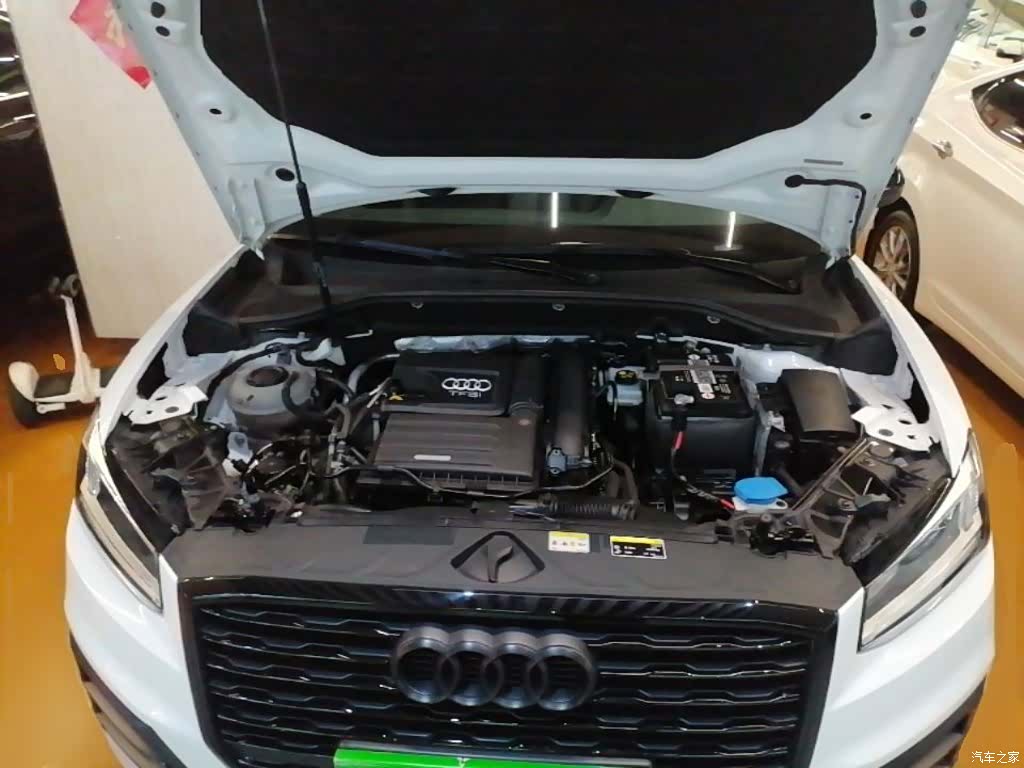 Audi Q2L, 2021 20