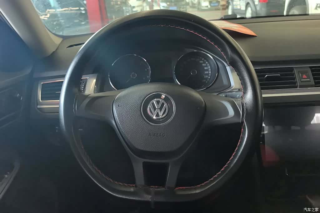 Volkswagen Bora, 2016 15