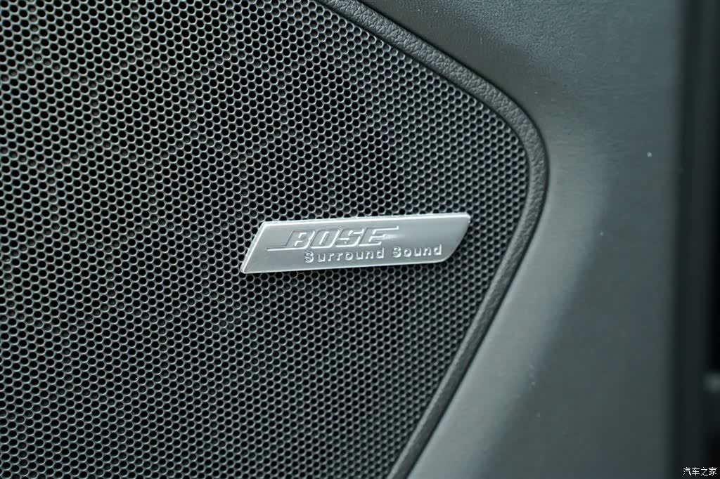 Audi Q7, 2011 13