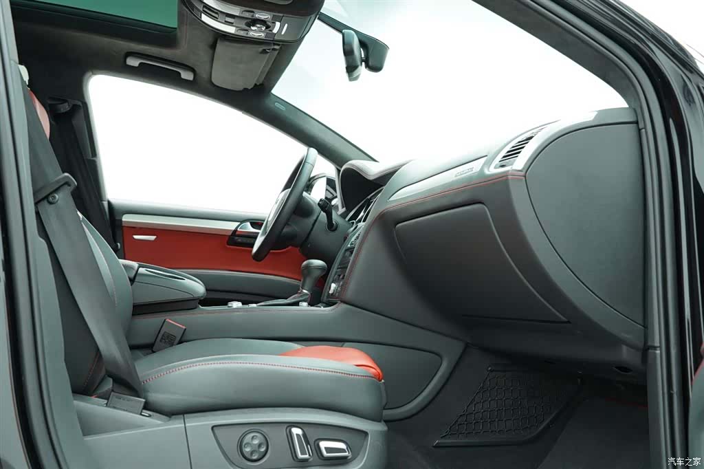 Audi Q7, 2011 32