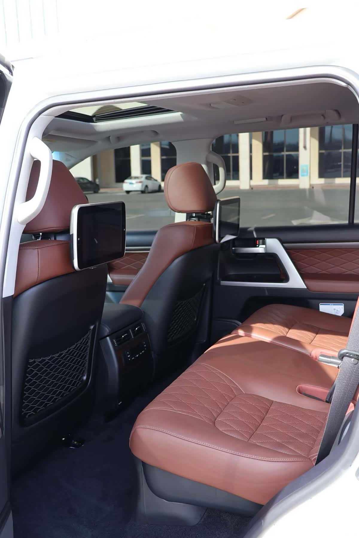 Toyota Land Cruiser, 2018 7