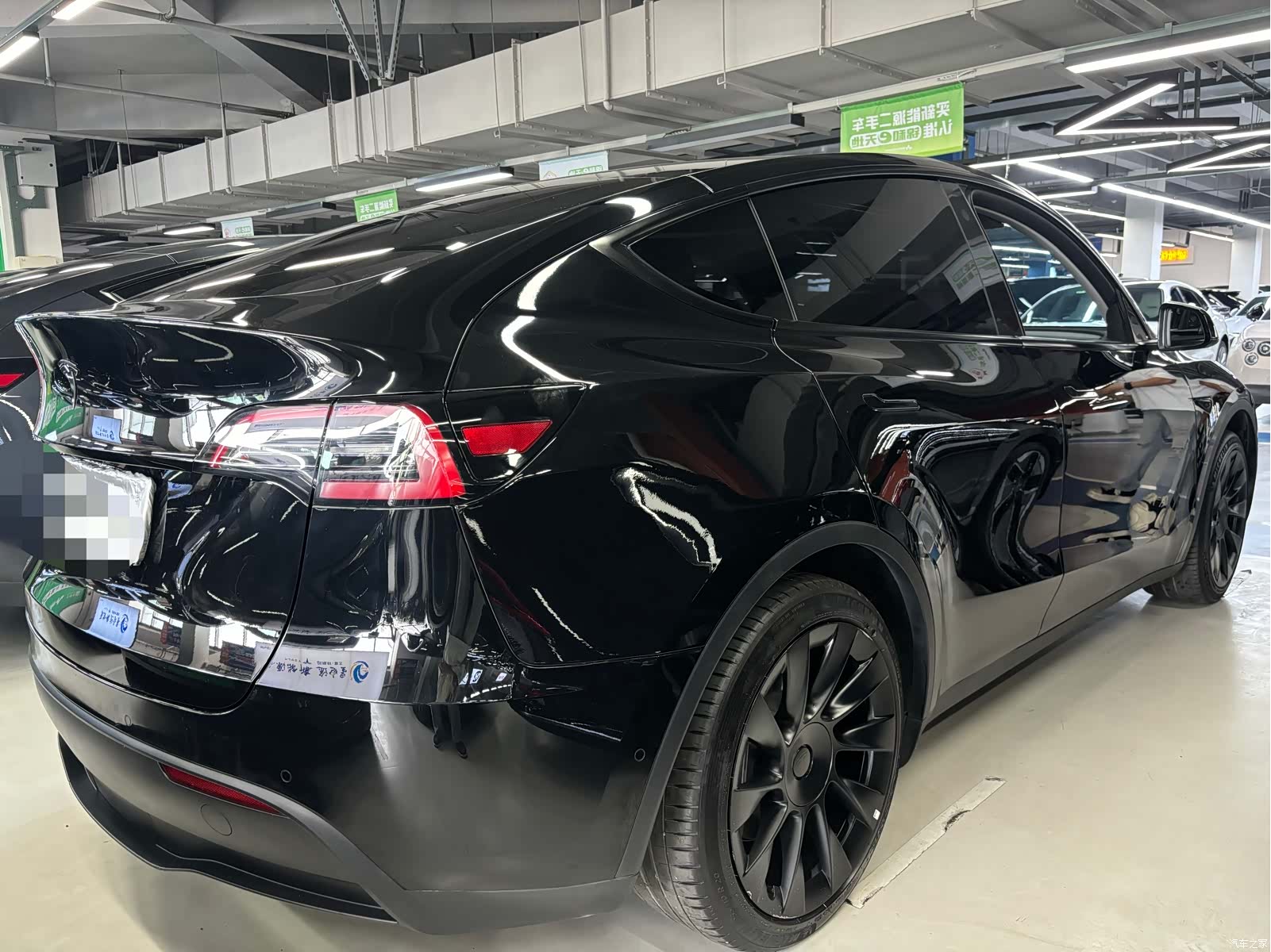 Tesla Model Y, 2024 14