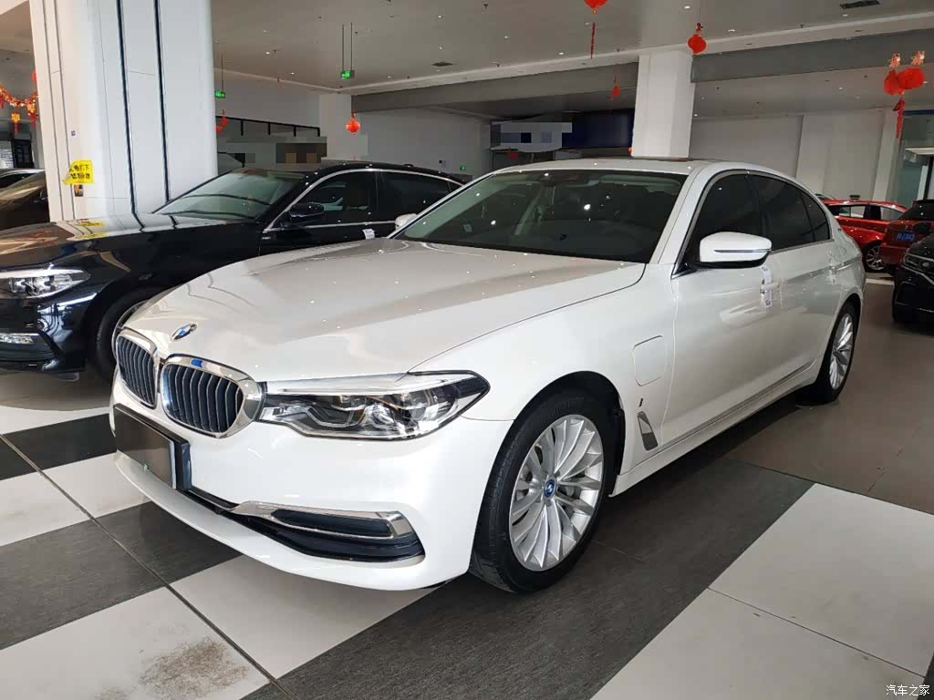 BMW 5 Series, 2019 1