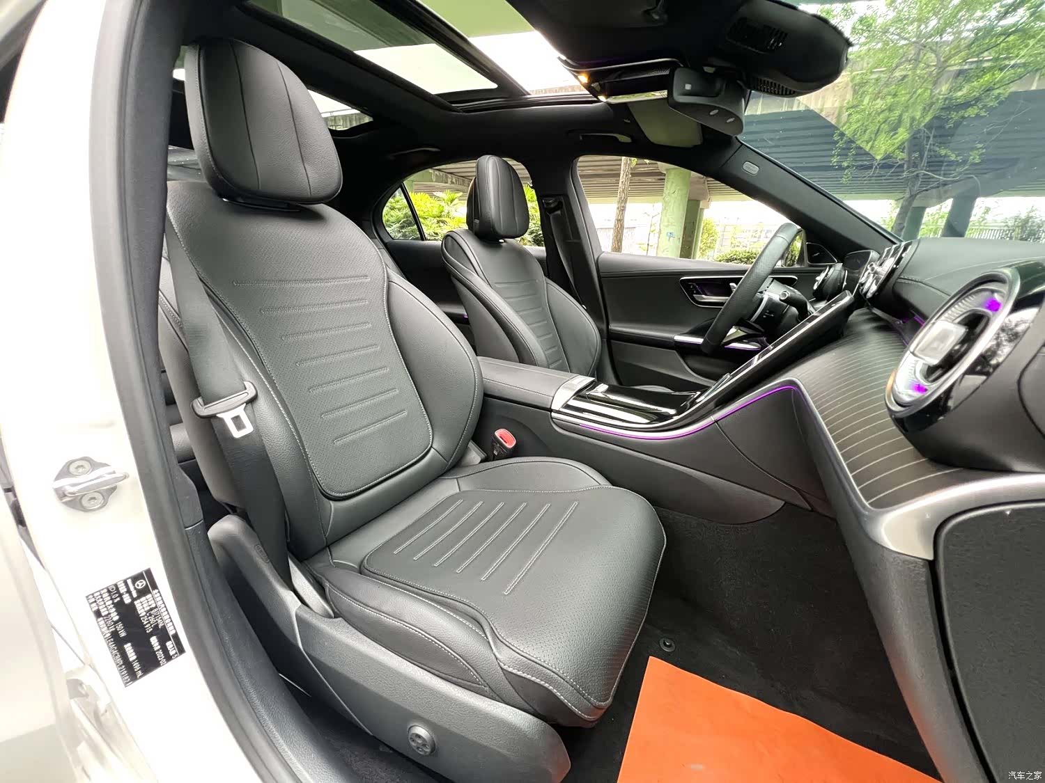 Mercedes-Benz C-Class, 2023 все фото