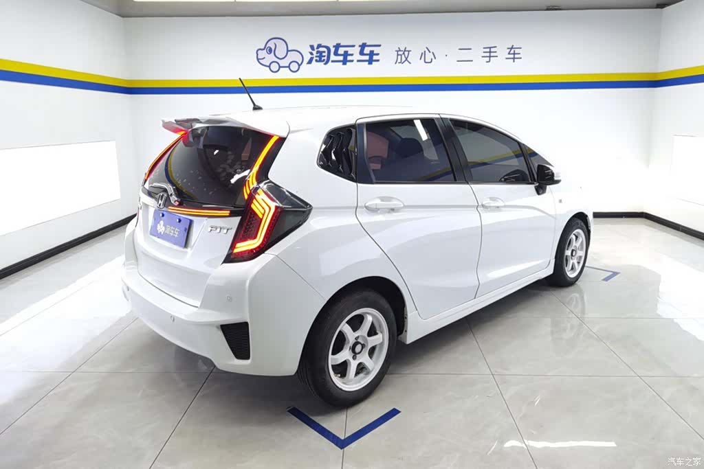 Honda Fit, 2017 3