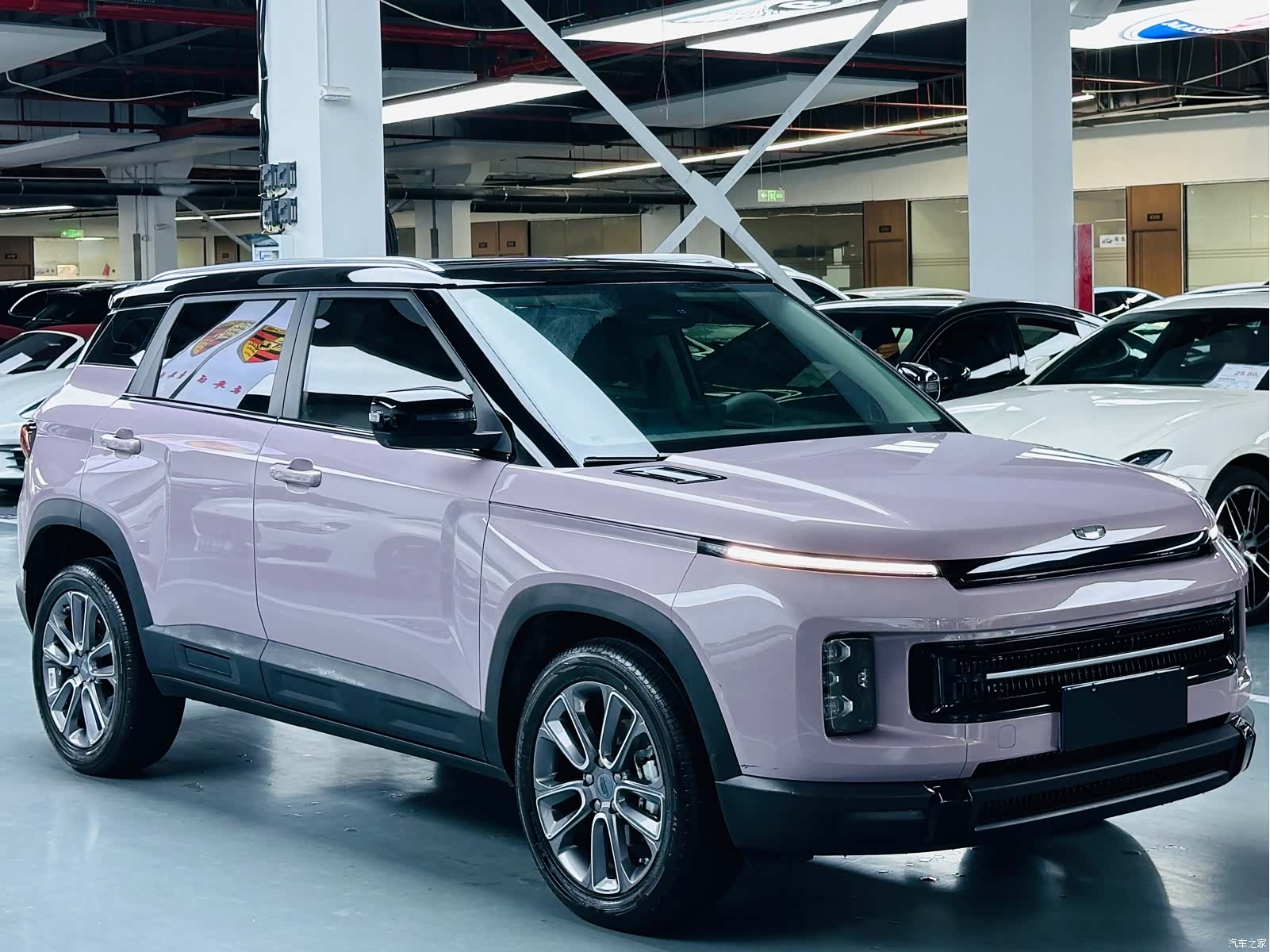 Geely Icon, 2025 3