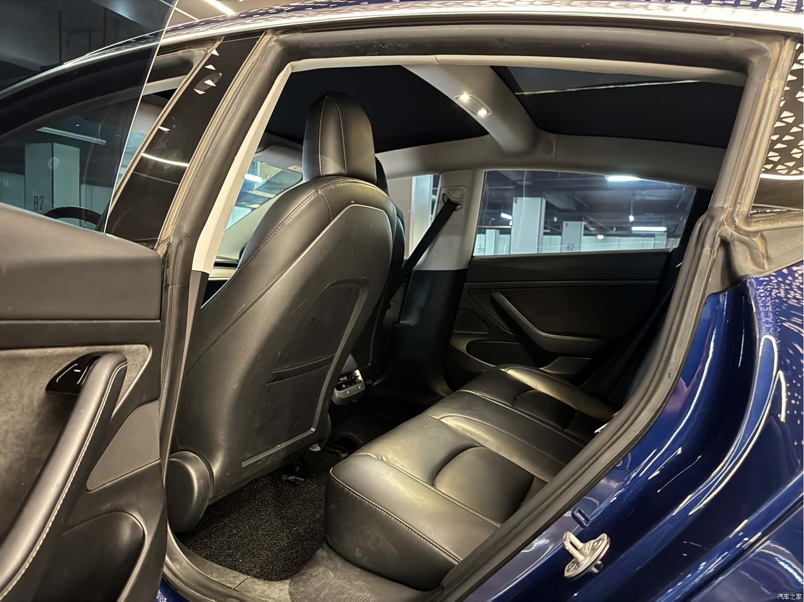 Tesla Model 3, 2020 6
