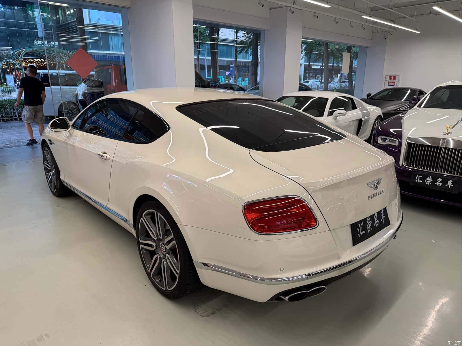Bentley Continental GT, 2016 10