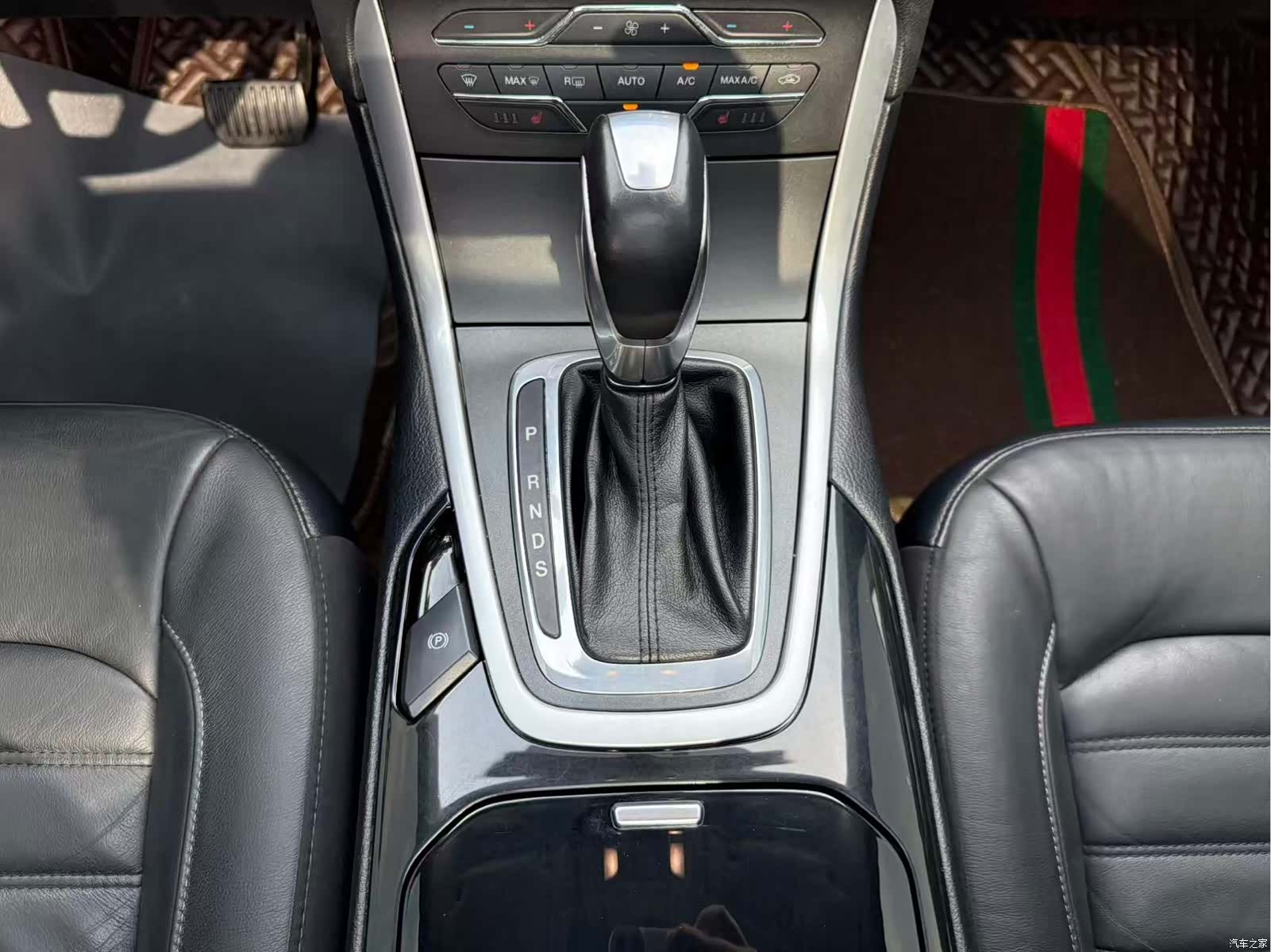Ford Edge, 2016 9