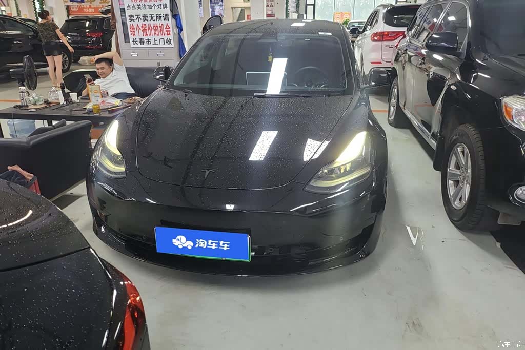 Tesla Model 3, 2022 2