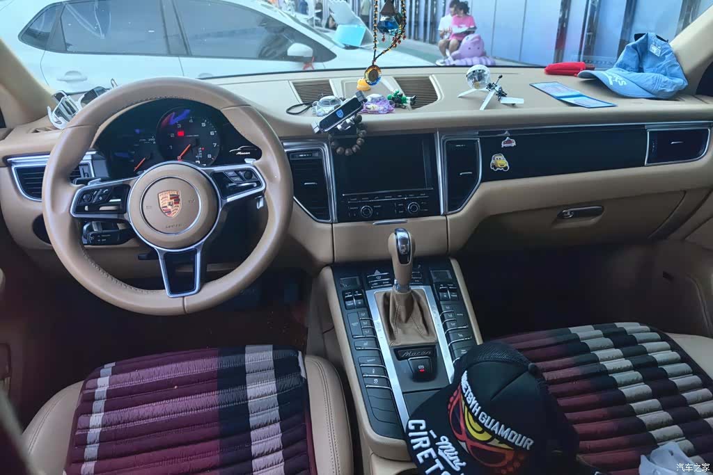 Porsche Macan, 2015 12