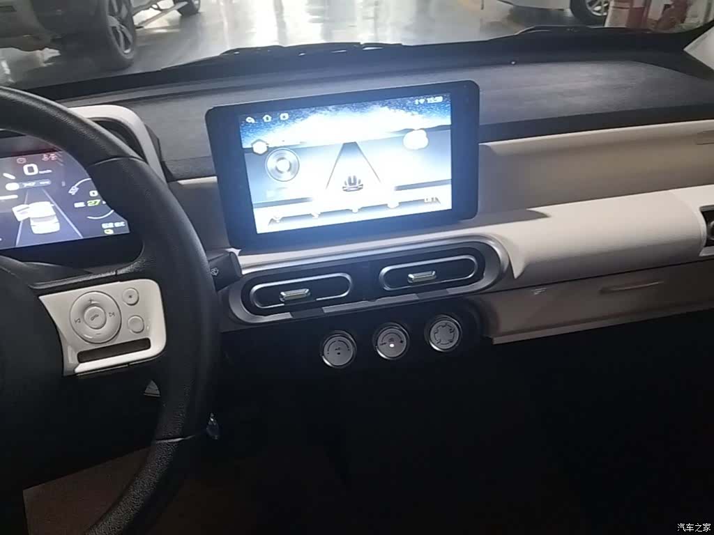Wuling MINIEV, 2025 13