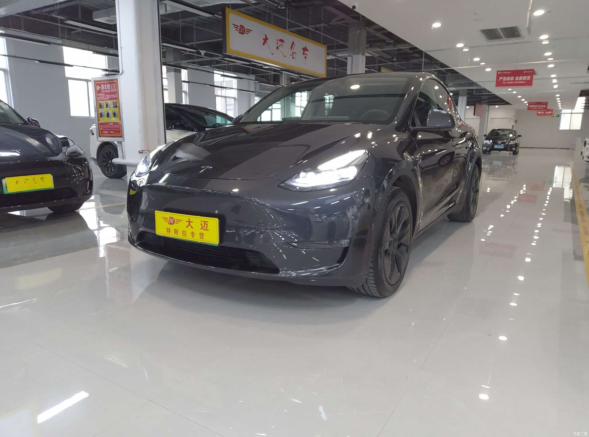 Tesla Model Y, 2024 1