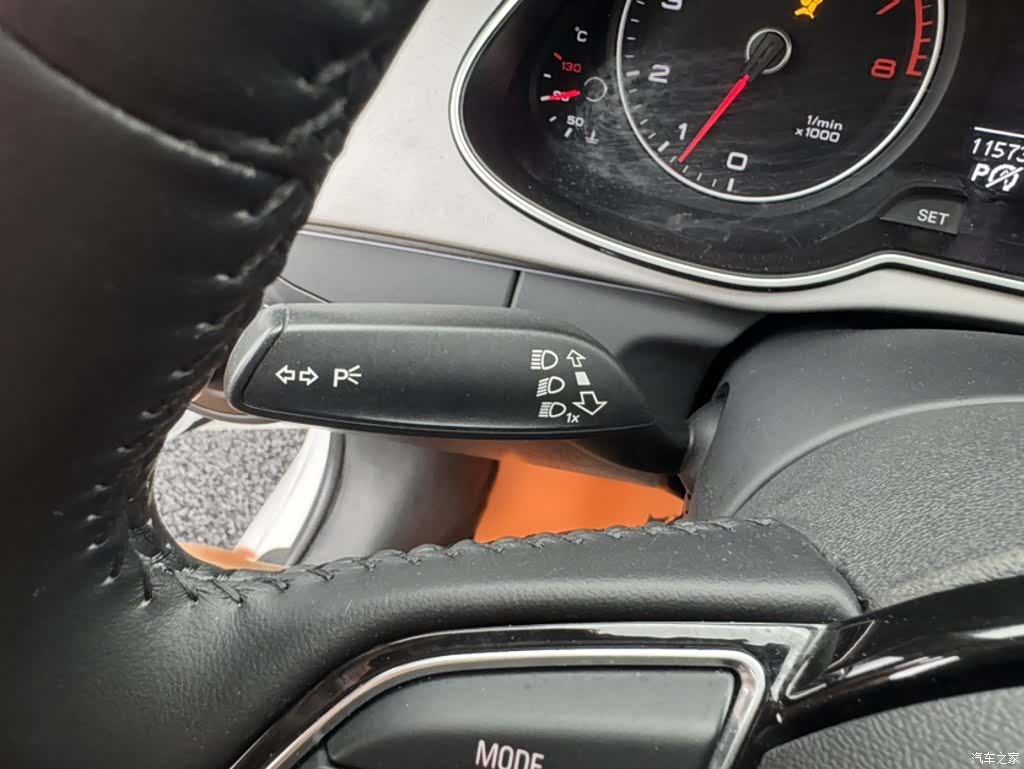 Audi A4L, 2015 16