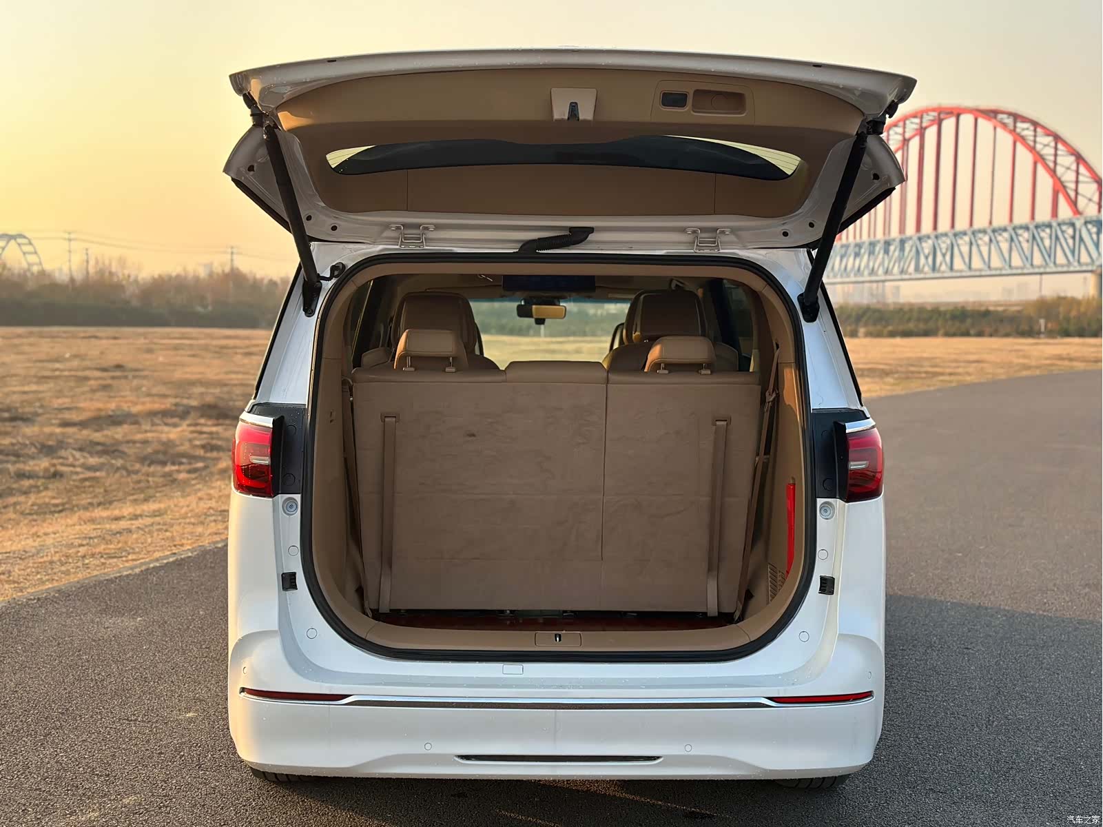 Buick GL8, 2021 19