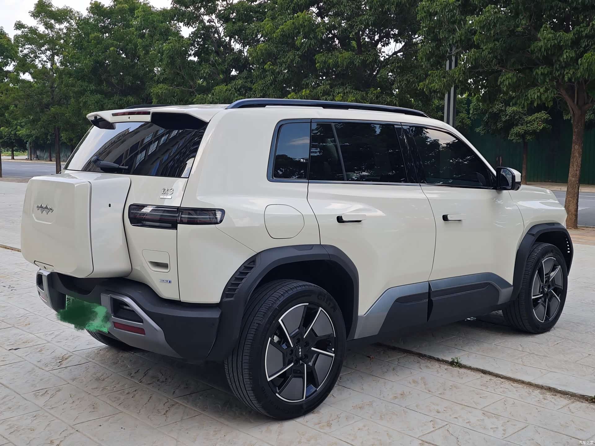Fang Cheng Bao 3, 2025 8