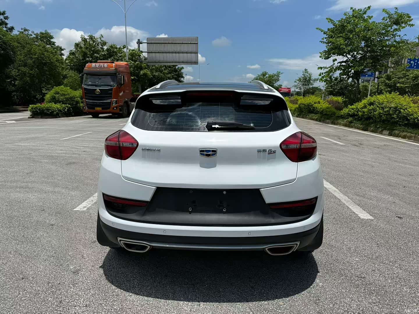 Geely Emgrand, 2017 8