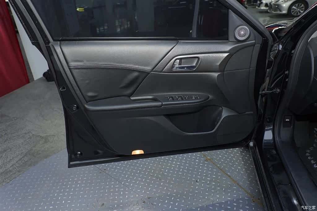 Honda Accord, 2016 21