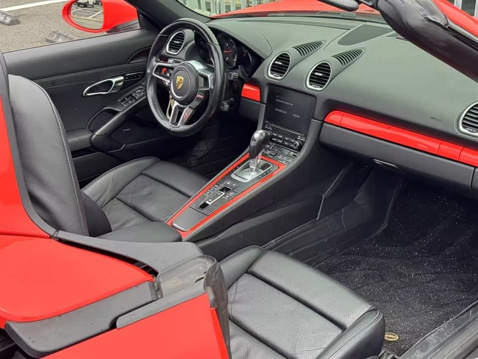 Porsche 718