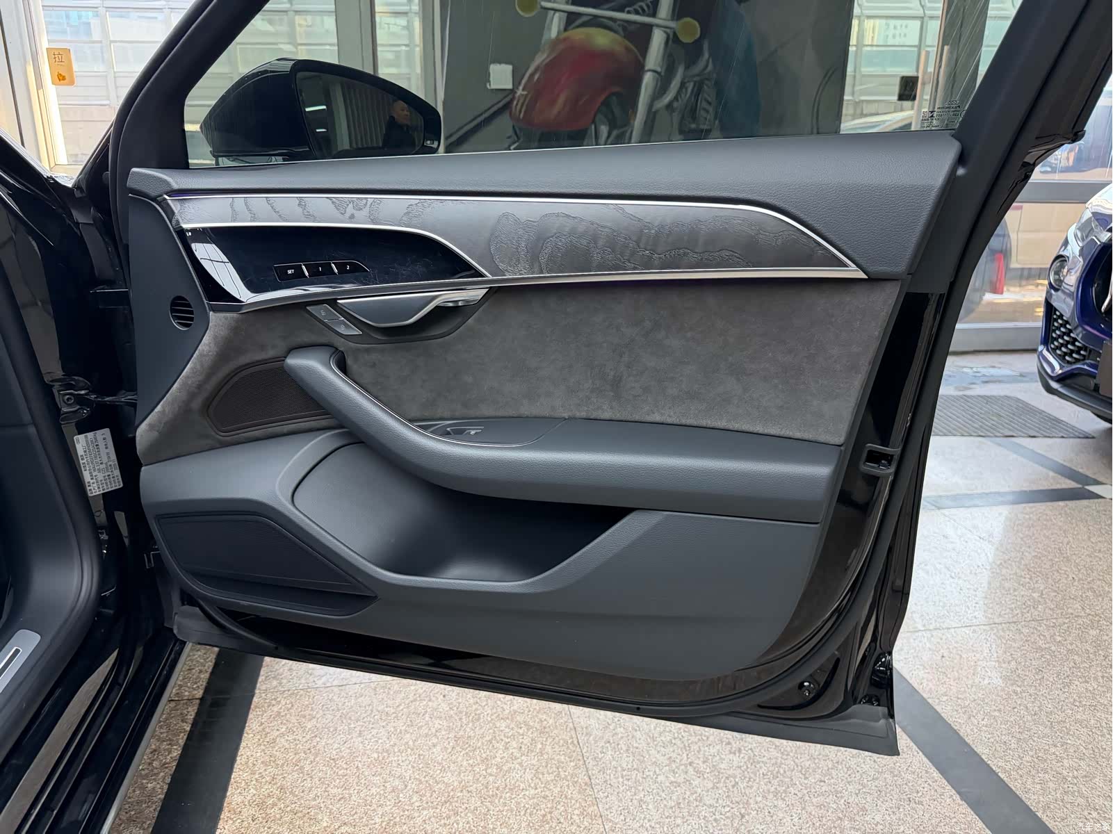 Audi A8L, 2021 33