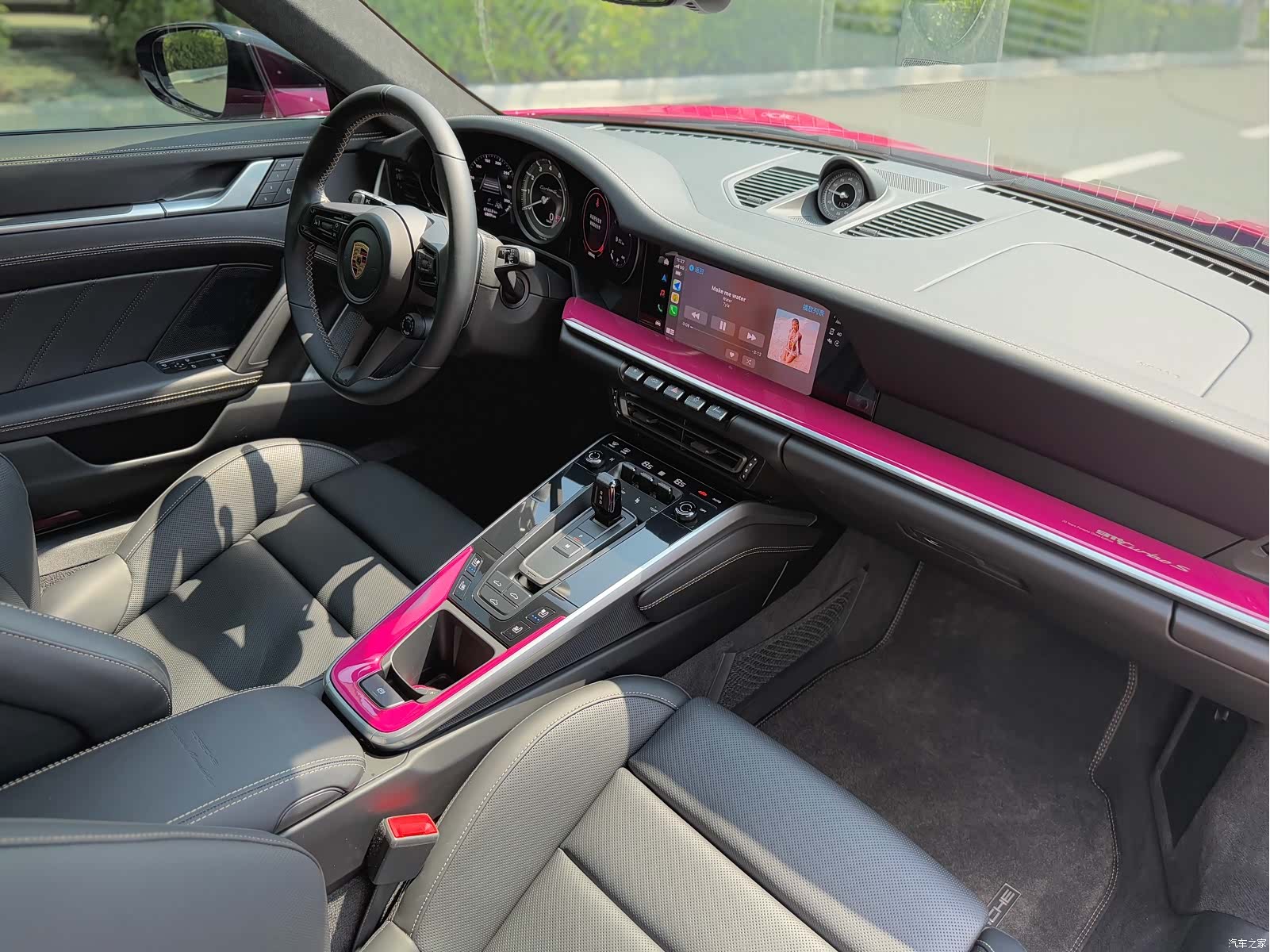 Porsche 911, 2022 18