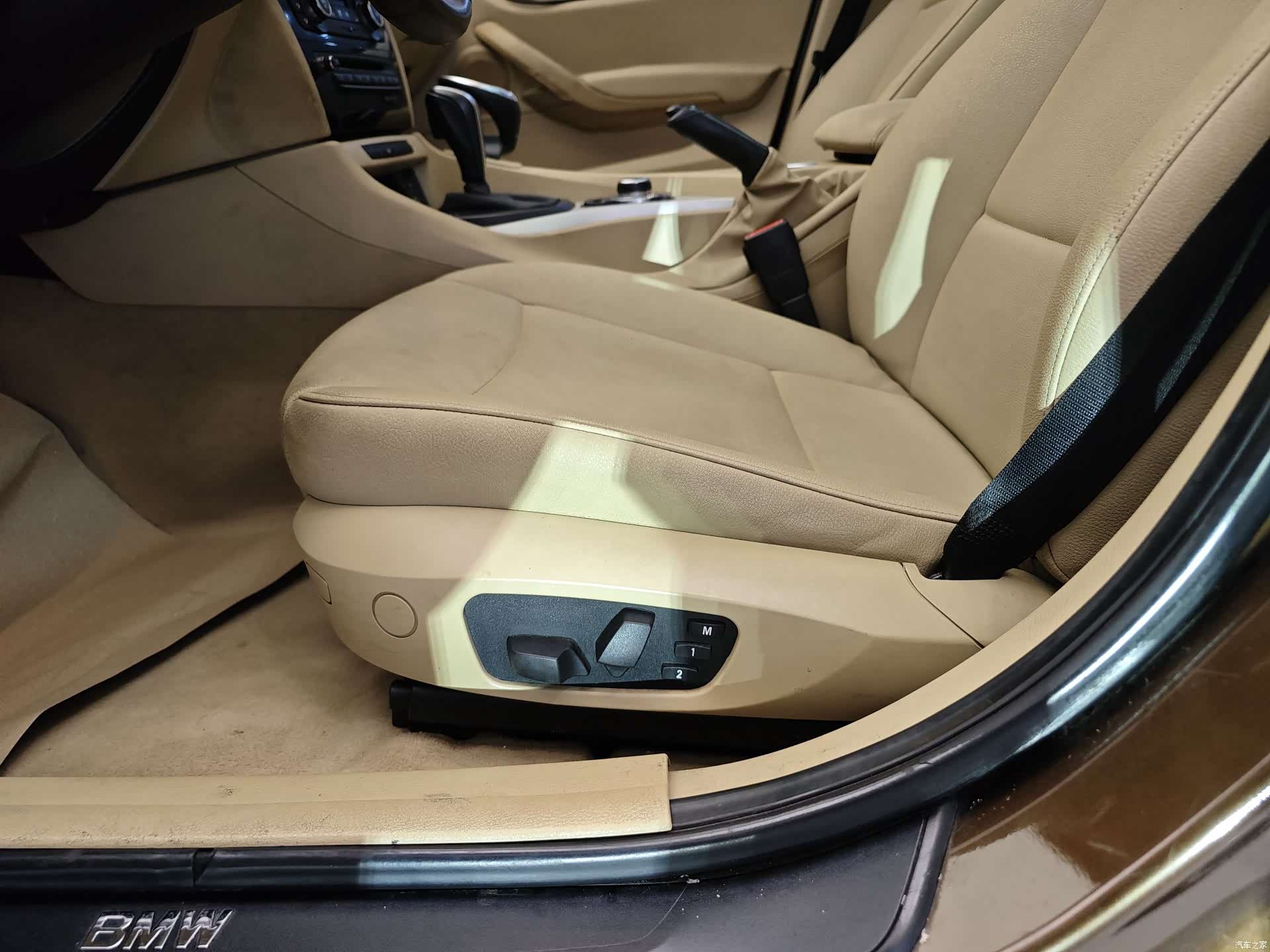 BMW X1, 2013 10