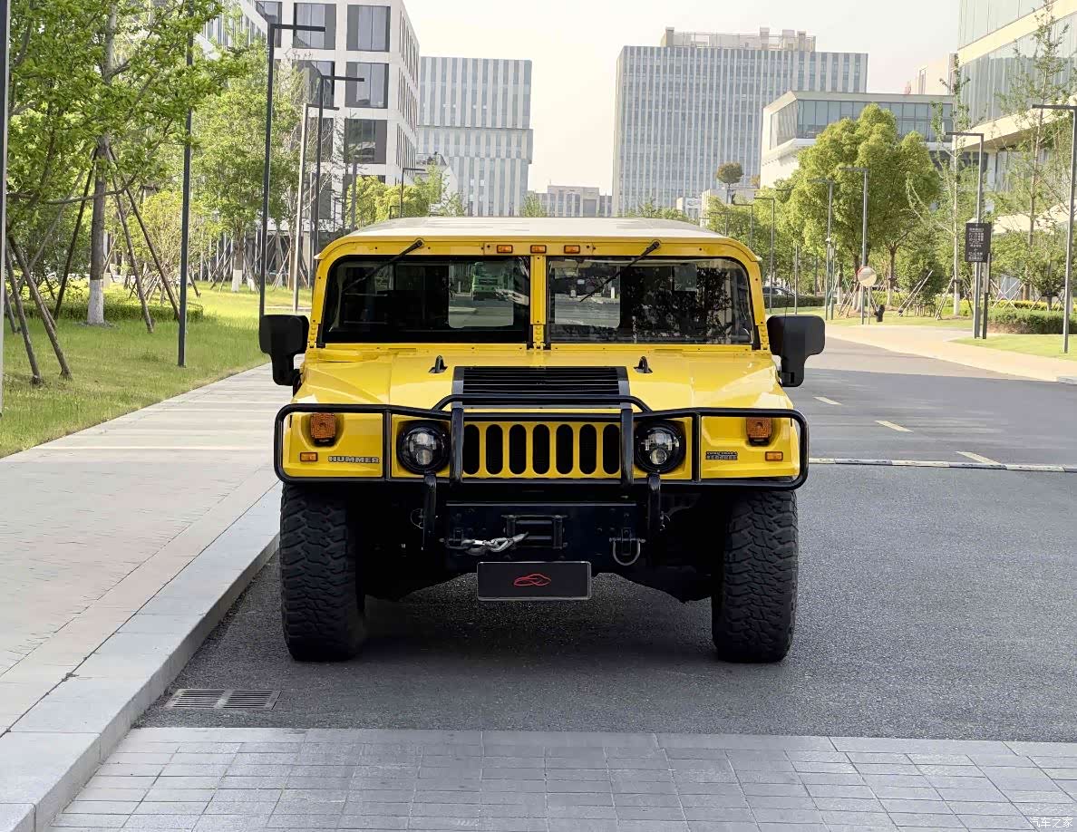Hummer H1, 2012 2