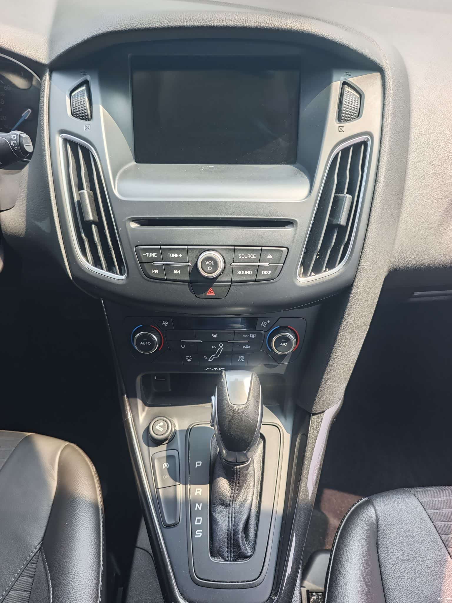 Ford Focus, 2016 9