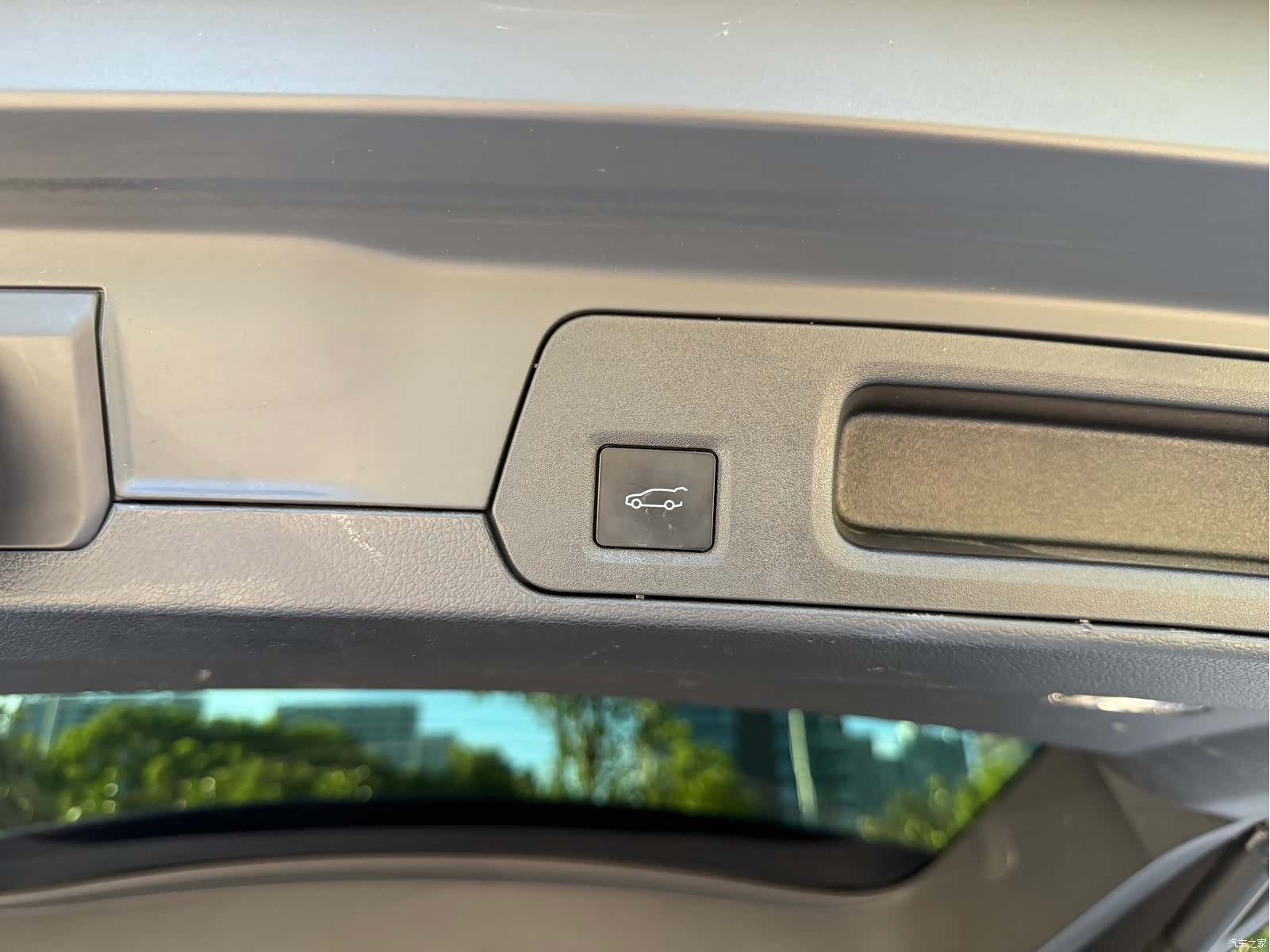NIO ES8, 2022 21