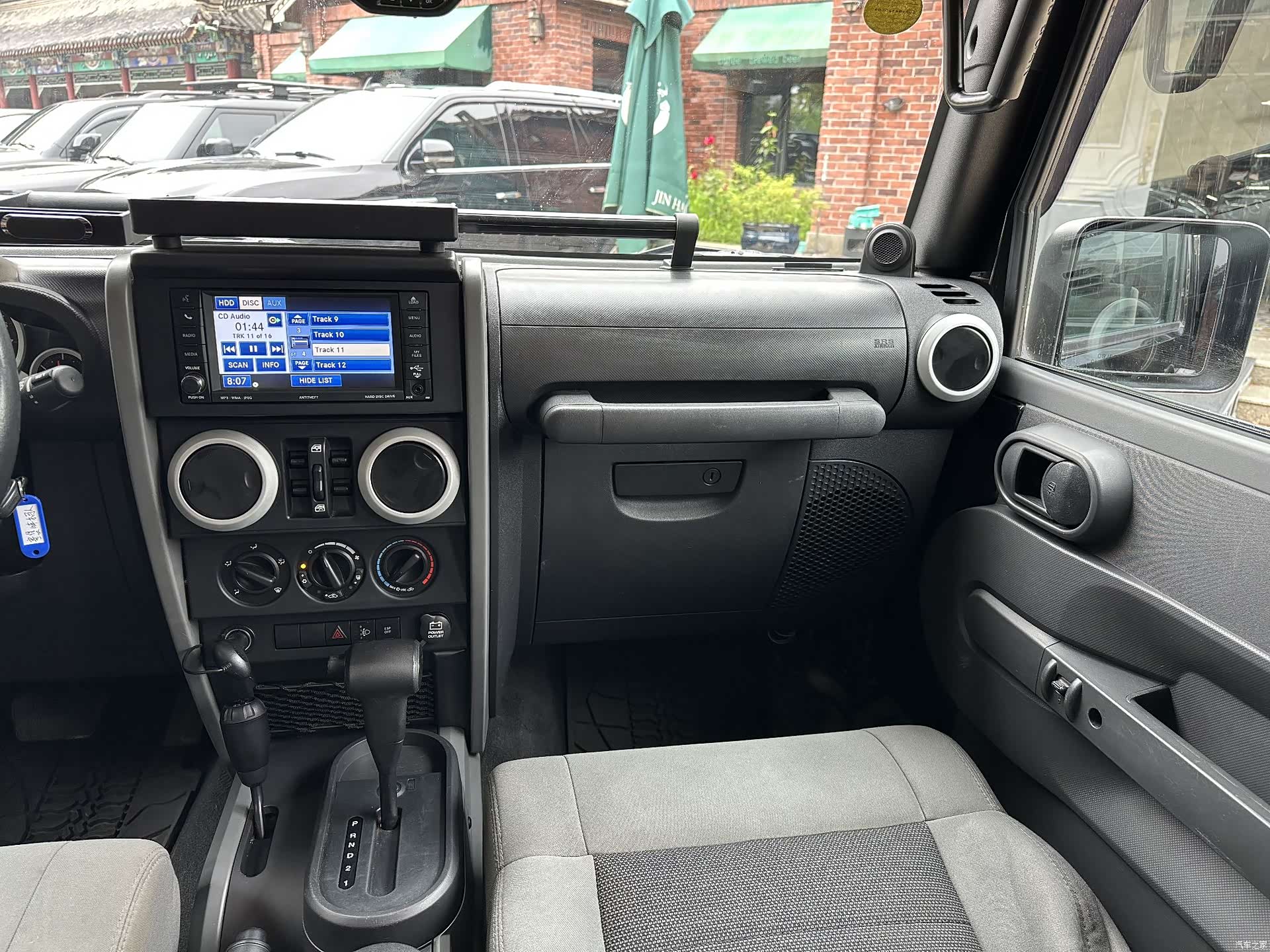 Jeep Wrangler, 2010 15