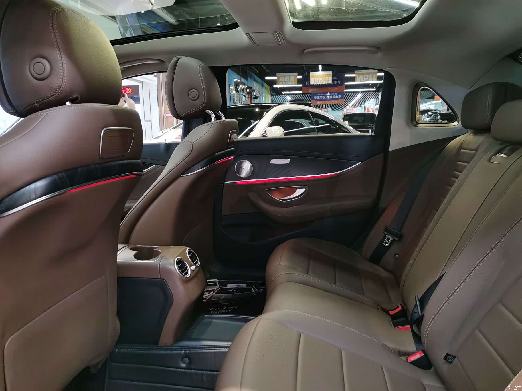 Mercedes-Benz E-Class, 2019 14