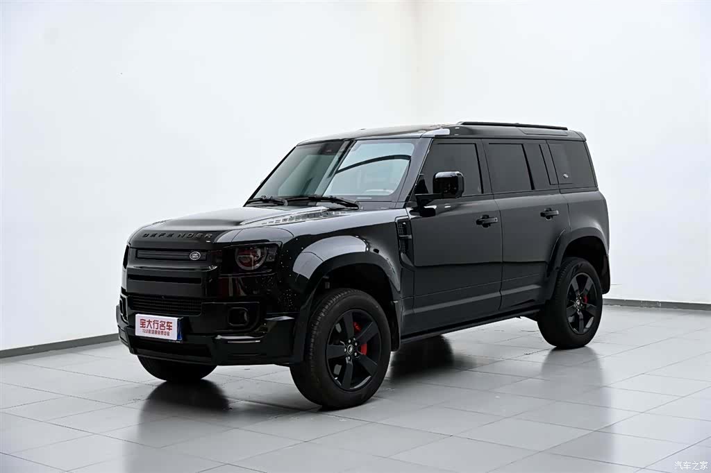 Land Rover Defender, 2024 2