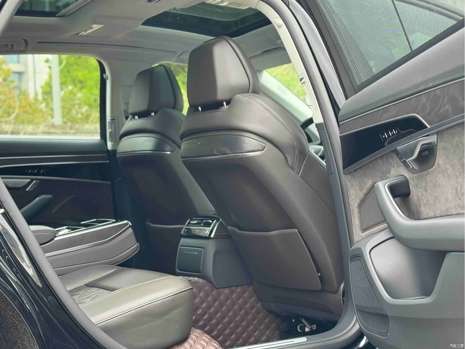 Audi A8L, 2021 15
