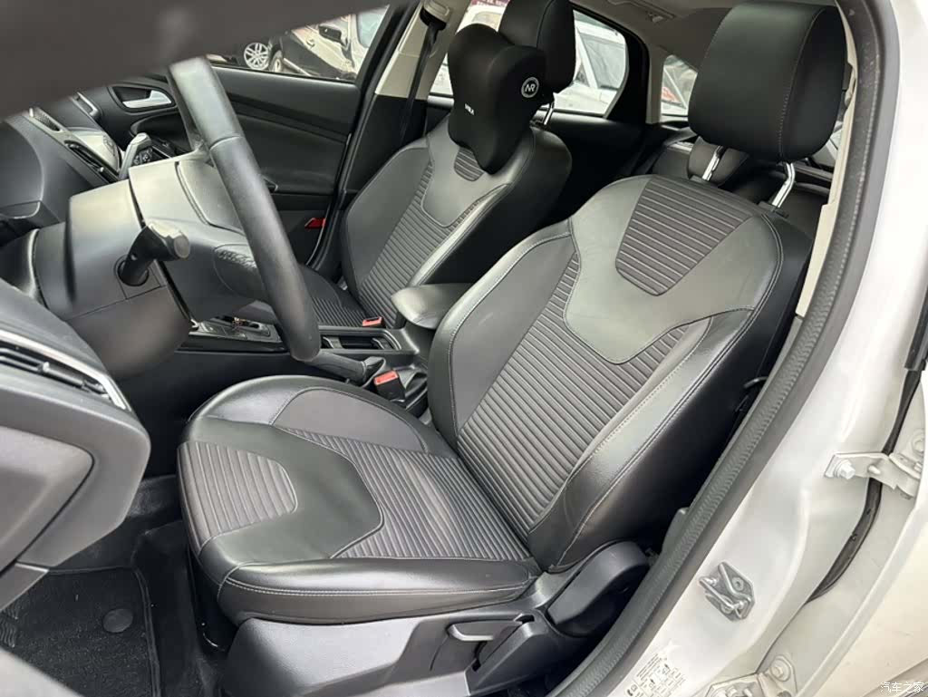 Ford Focus, 2019 20
