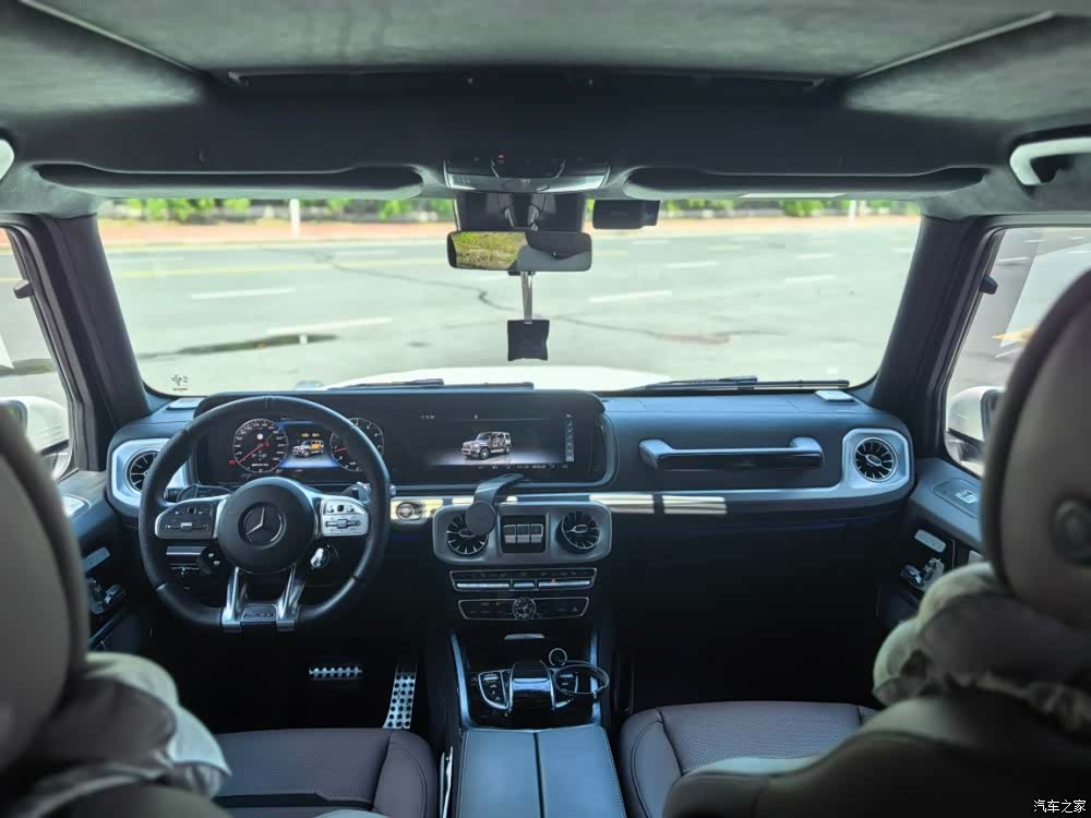 Mercedes-Benz G-Class, 2023 все фото
