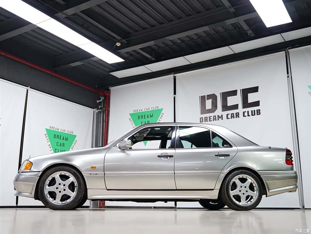 Mercedes-Benz C-Class, 2003 23