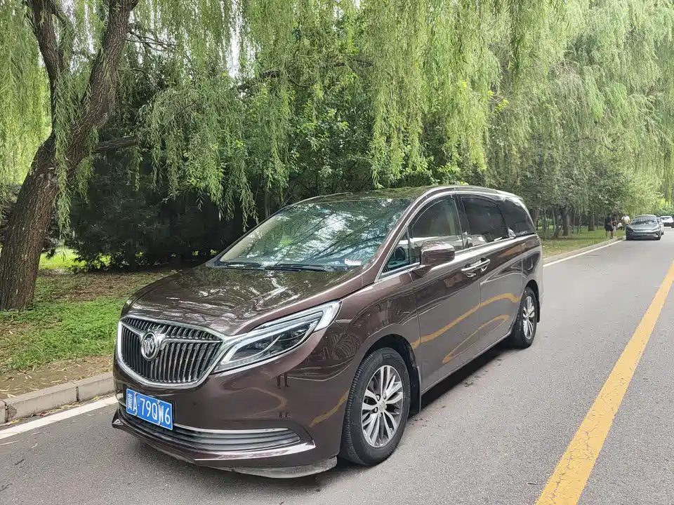 Buick GL8